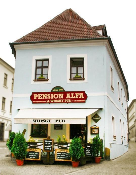 טאבור Pension Alfa & Whisky Pub מראה חיצוני תמונה